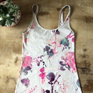 Lululemon Daily Tank Blurred Blossoms size 6